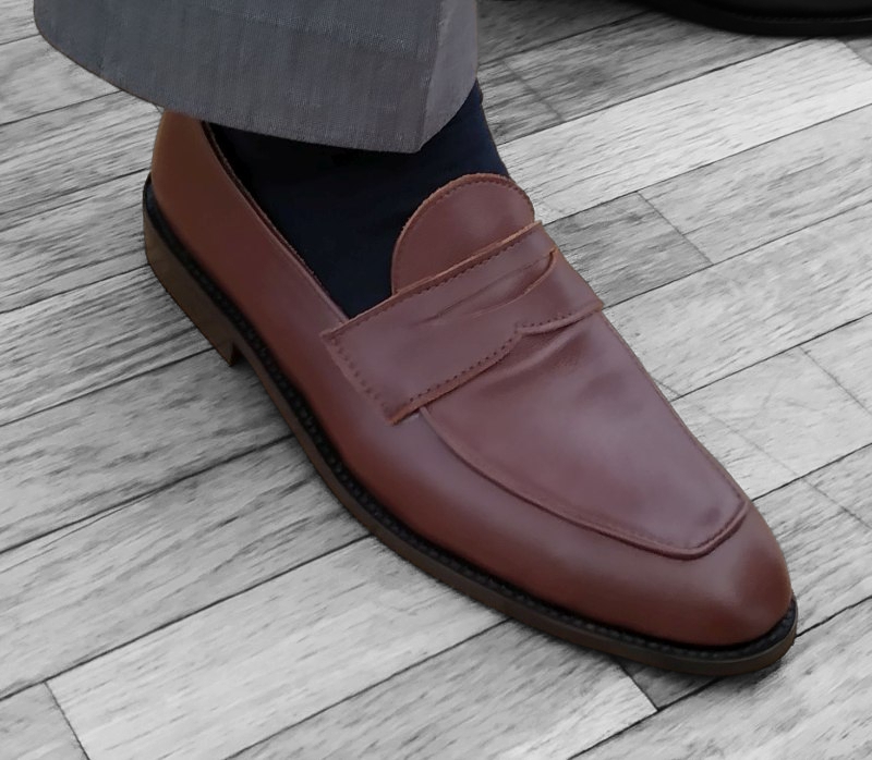 brązowe penny loafers